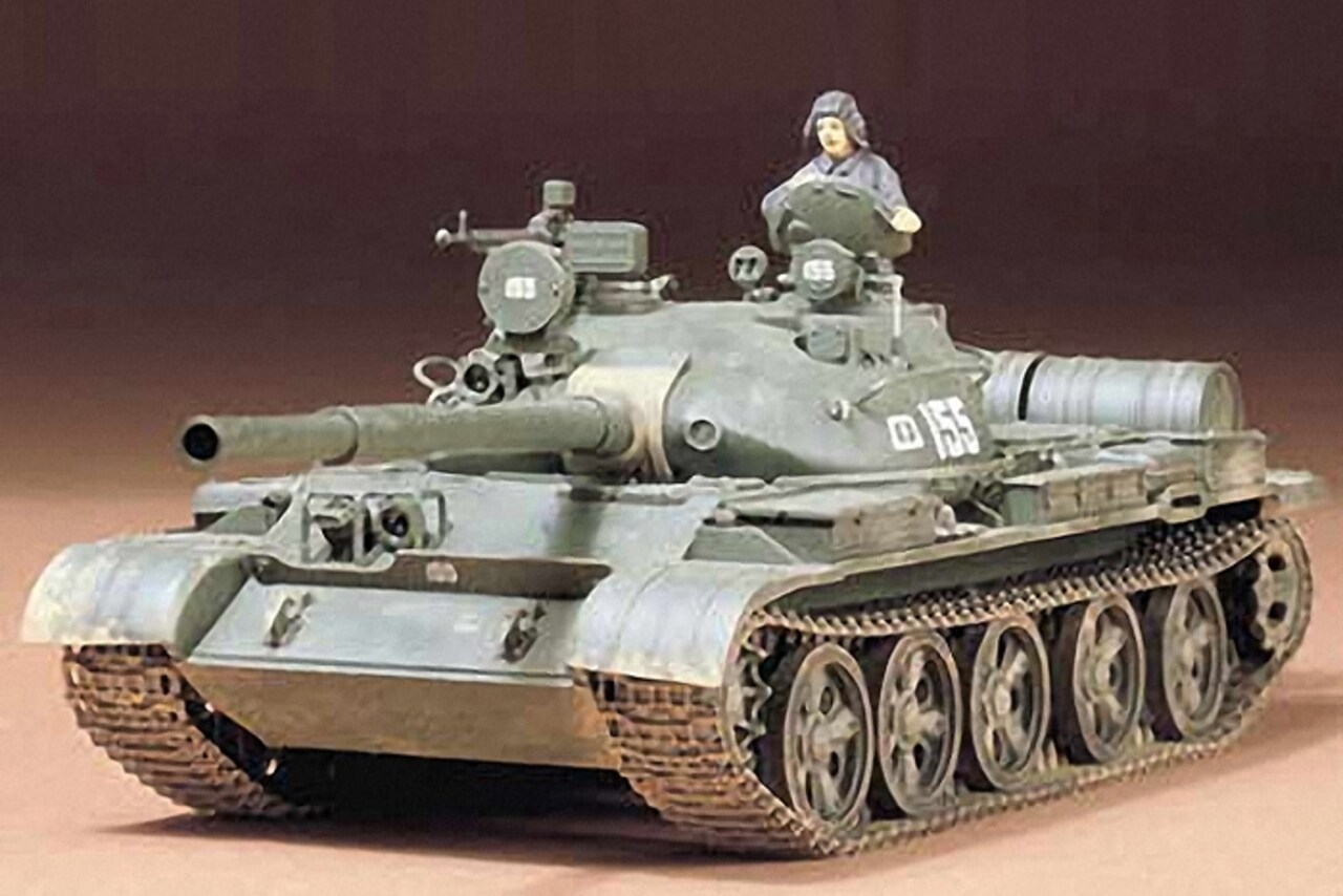 Tamiya 1/35 TAM35108 - 1/35 Tamiya Russian T62A Tank Assembly Kit